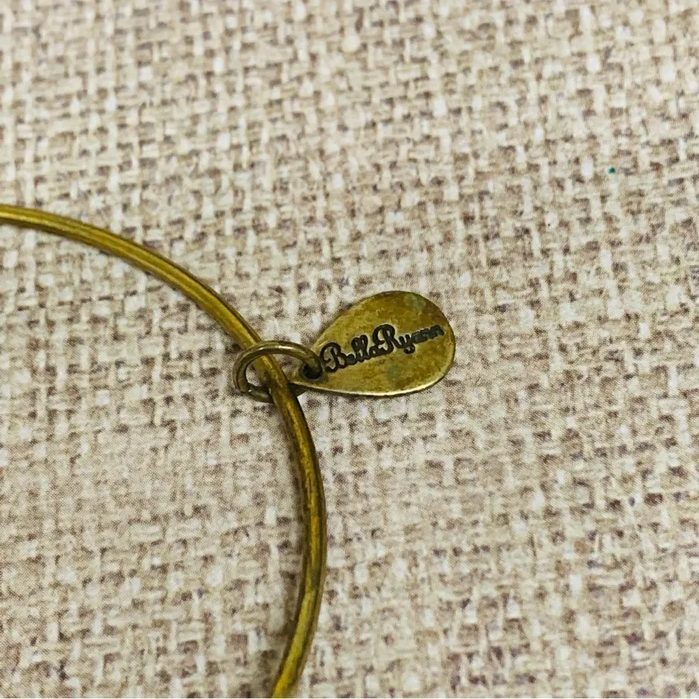 Bella Ryan Sand Dollar Charm Bracelet‎